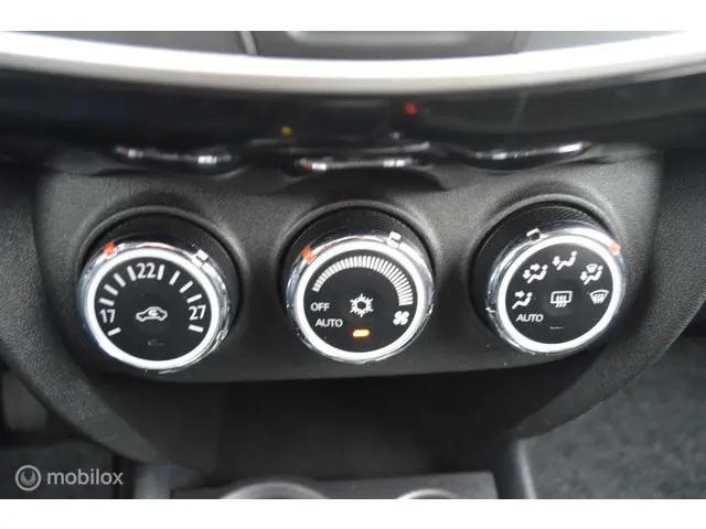 Mitsubishi ASX 1.6 Cleartec Invite+ 2014 Benzine 17