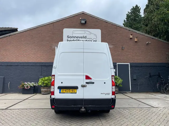 Opel Movano 2.3 CDTI L2/H2 Euro6 146pk 2018 Diesel 13