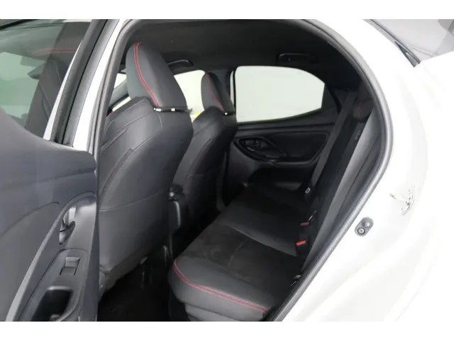 Toyota Yaris 1.5 Hybrid GR Sport 2023 Hybride Benzine 5