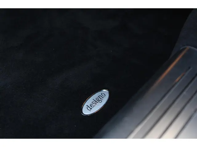 Mercedes-Benz SL 500 2012 Benzine 25
