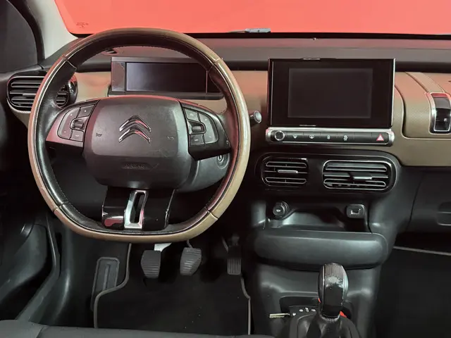 Citroën C4 Cactus 1.2 VTi Feel 2015 Benzine 4