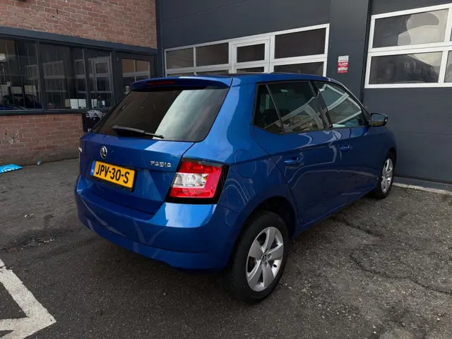 Škoda Fabia 1.2 TSI Ambition 2016 Benzine 3