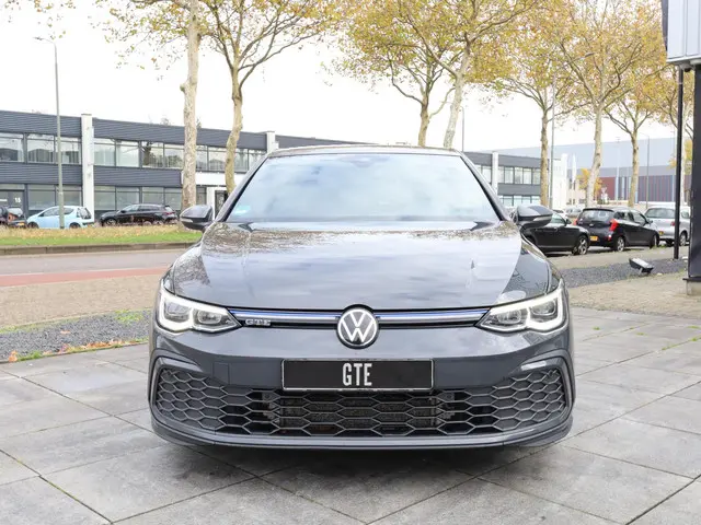 Volkswagen Golf GTE 2022 Hybride Benzine 27