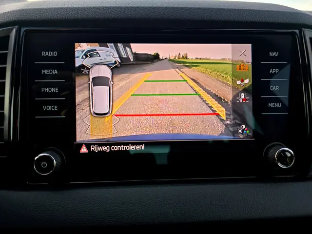 Škoda Karoq 1.5 TSI ACT Sportline Business 2024 Benzine 19