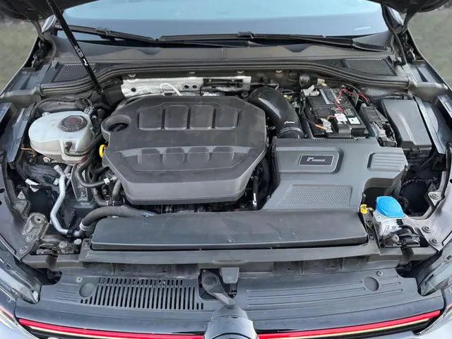 Volkswagen Golf 2.0 TSI GTI Clubsport 2021 Benzine 35