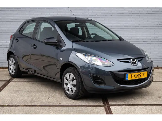 Mazda 2 1.3 Cool 2013 Benzine 19