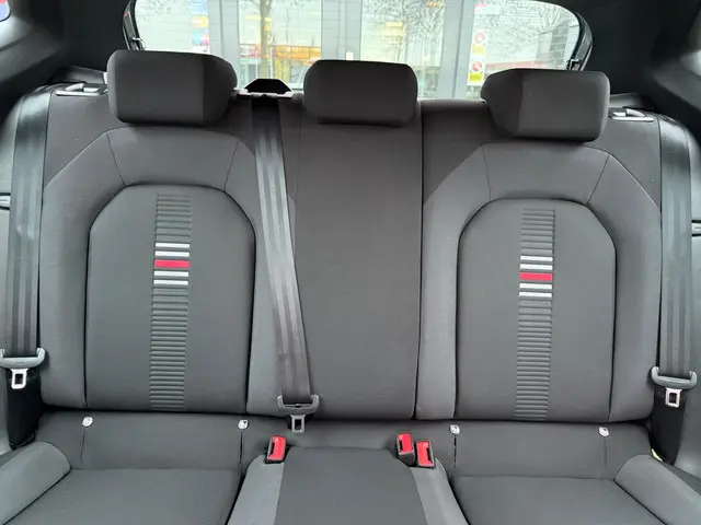 SEAT Ibiza 1.0 TSI FR Business Intense 2021 Benzine 15