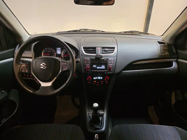 Suzuki Swift 1.2 Exclusive EASSS 2014 Benzine 10