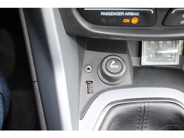 Ford B-MAX 1.0 EcoBoost Trend 2013 Benzine 19