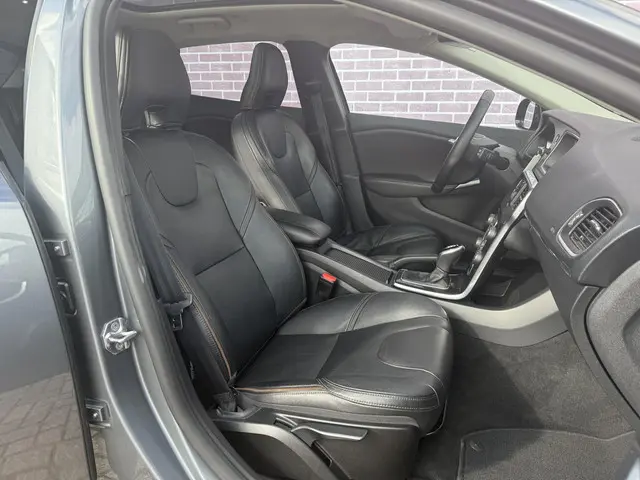 Volvo V40 Cross Country 1.5 T3 Polar+ Luxury 2019 Benzine 5