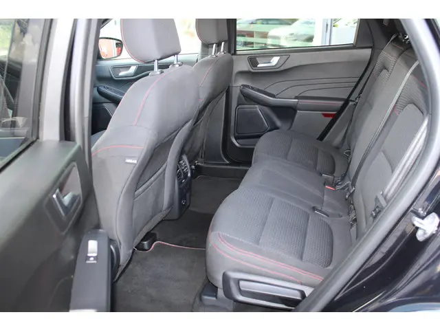 Ford Kuga 2.5 PHEV ST-Line 2022 Hybride Benzine 27