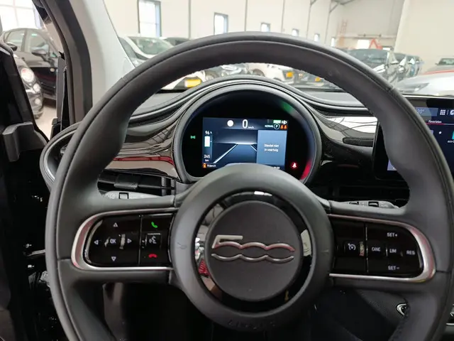 Fiat 500 Urban 42 kWh 2023 Elektrisch 2