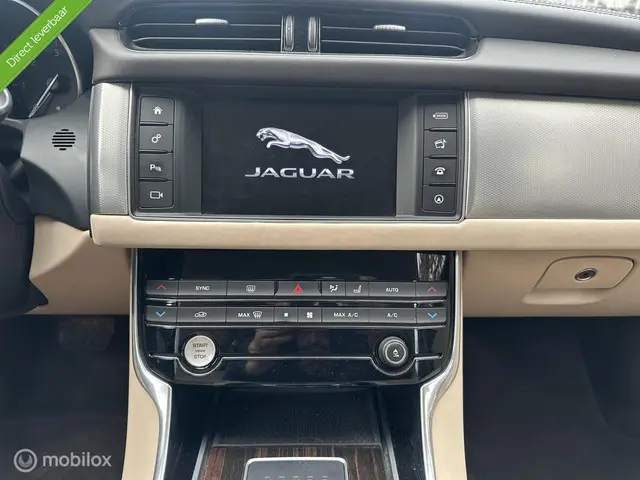 Jaguar XF 2.0d Portfolio 2016 Diesel 18