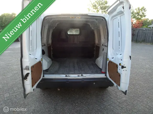 Ford Transit Connect T200S 1.8 TDCi Ambiente 2013 Diesel 8