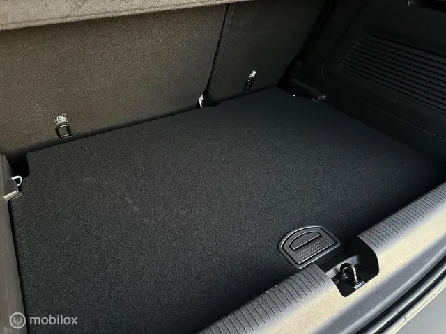 Opel Crossland X 1.2 Turbo Innovation 2019 Benzine 24