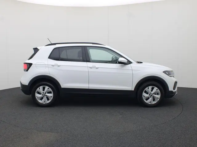 Volkswagen T-Cross 3