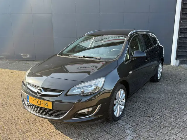 Opel Astra 2
