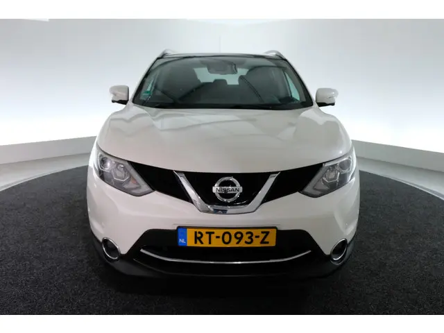 Nissan QASHQAI 1.2 Premier Edition 2014 Benzine 22