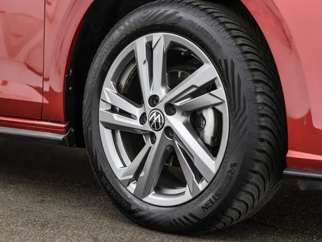 Volkswagen Polo 1.0 TSI 95pk DSG R-Line 2023 Benzine 21