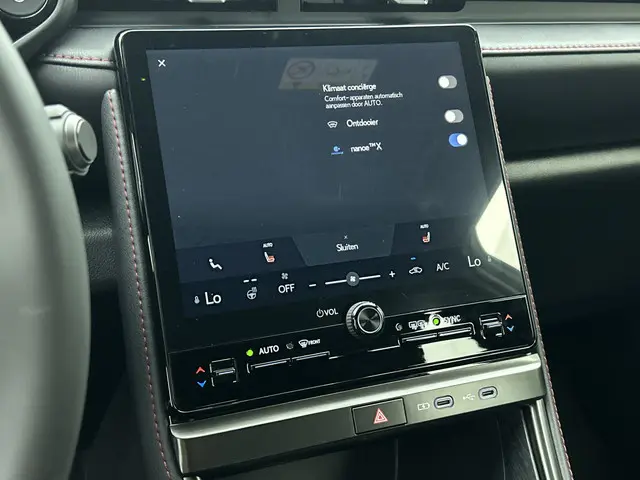 Lexus LBX Elegant 2WD 2024 Hybride Benzine 9