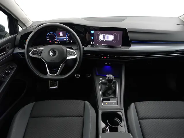 Volkswagen Golf 1.5 TSI Advance- 2022 Benzine 7