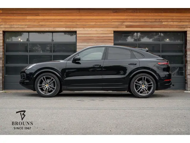 Porsche Cayenne 2