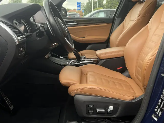 BMW X3 xDrive 30d High Executive M-Sport 2019 Diesel 10