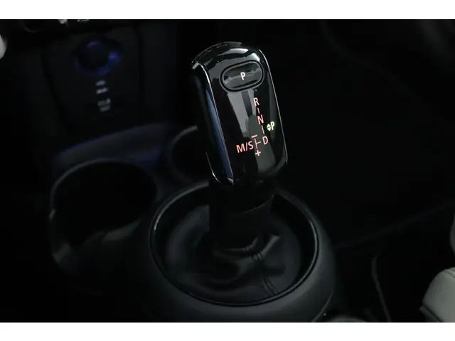 MINI Cooper Cabrio Mini 1.5 Classic 2022 Benzine 53