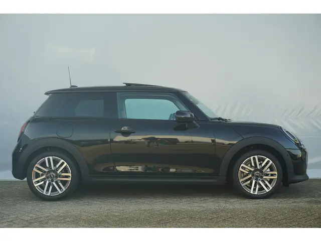 MINI 3-Deurs Mini Cooper C 2024 Benzine 4