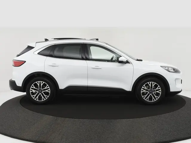 Ford Kuga 2.5 PHEV 225PK Titanium X 2021 Hybride Benzine 4