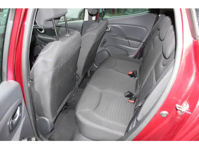 Renault Clio 0.9 TCe Limited 90 pk 2017 Benzine 8