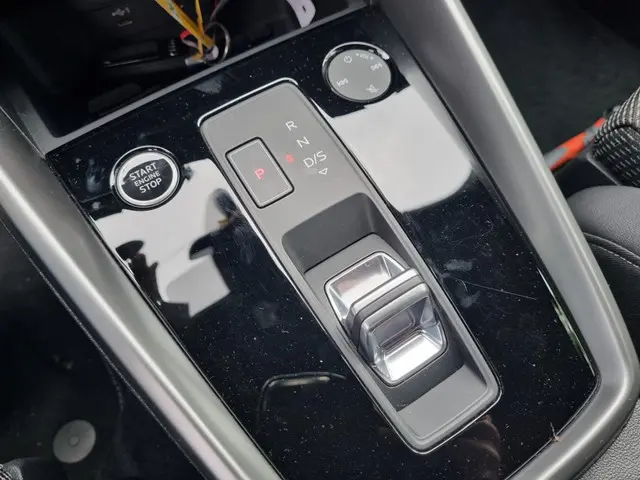Audi A3 Limousine 35 TFSI Aut. Sline Limo 2024 Benzine 19