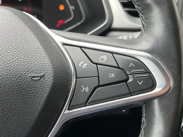 Renault Captur 1.0 TCe 100 Intens 2020 Benzine 24
