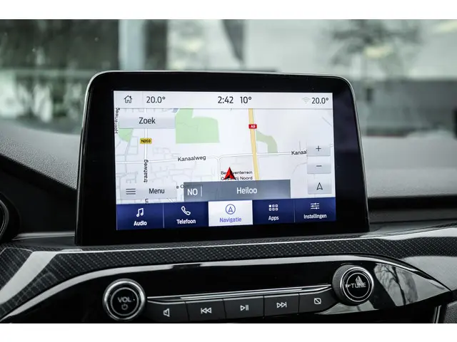 Ford Kuga 2.5 PHEV ST-Line 2023 Hybride Benzine 38