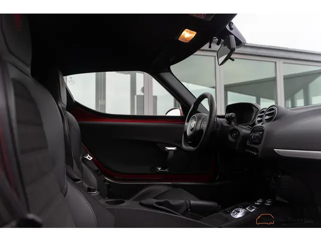 Alfa Romeo 4C 1750TBI TCT 2016 Benzine 12