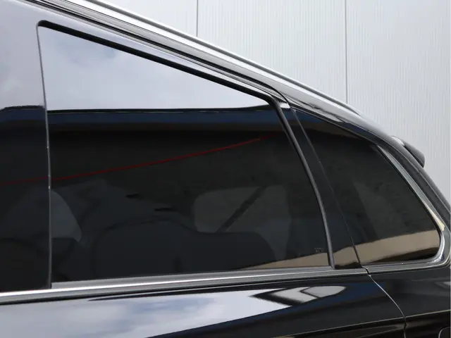 Mitsubishi Outlander 2.4 PHEV 2020 Hybride Benzine 16