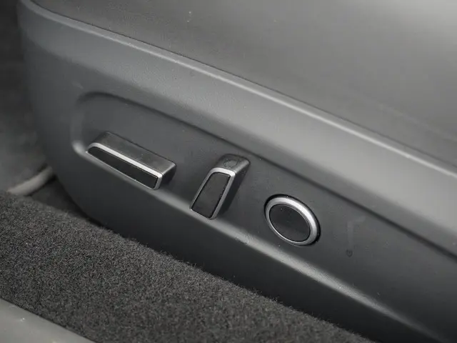 Tesla Model 3 Long Range AWD 78 kWh 2023 Elektrisch 19