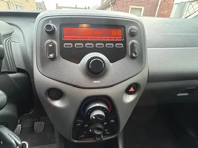 Peugeot 108 1.0 e-VTi Active 2020 Benzine 9