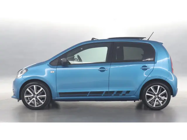SEAT Mii 1.0 FR 60pk Connect 2017 Benzine 9