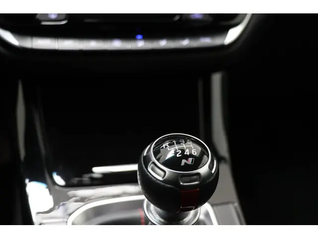 Hyundai i30 1.0 T-GDi MHEV N-line 2024 Hybride Benzine 37