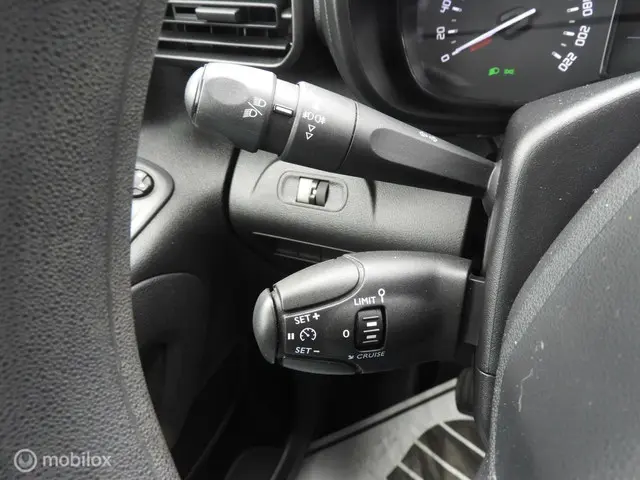 Citroën Berlingo bestel 1.5 BlueHDI 3 zits 2019 Diesel 11