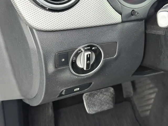 Mercedes-Benz B-Klasse 180 CDI Urban 2015 Diesel 14