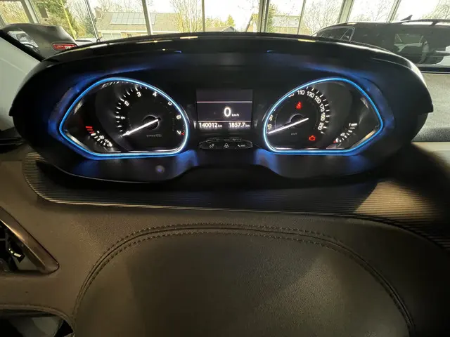 Peugeot 2008 1.6 VTi Féline 2013 Benzine 8