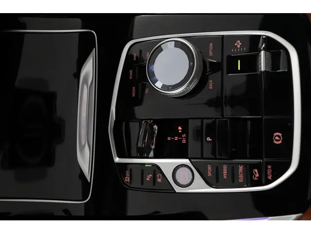 BMW X5 xDrive50e 2025 Hybride Benzine 20