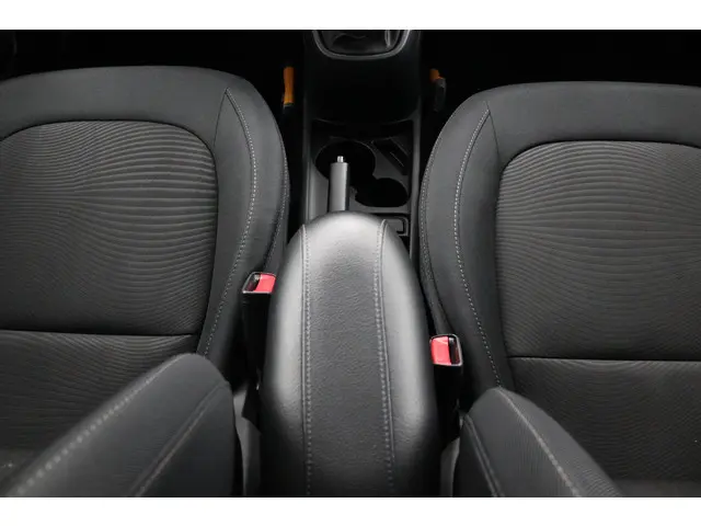 Hyundai i10 1.0i Comfort 2018 Benzine 38
