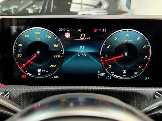 Mercedes-Benz CLA 220 2019 Benzine 5