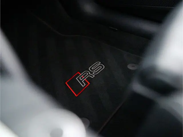 Audi RS3 Sportback 2.5 TFSI 550pk quattro 2019 Benzine 23