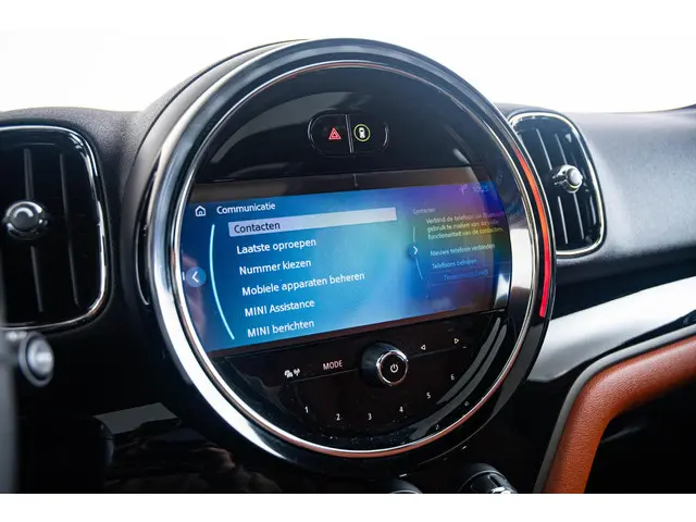 MINI Countryman Cooper SE ALL4 2022 Hybride Benzine 33