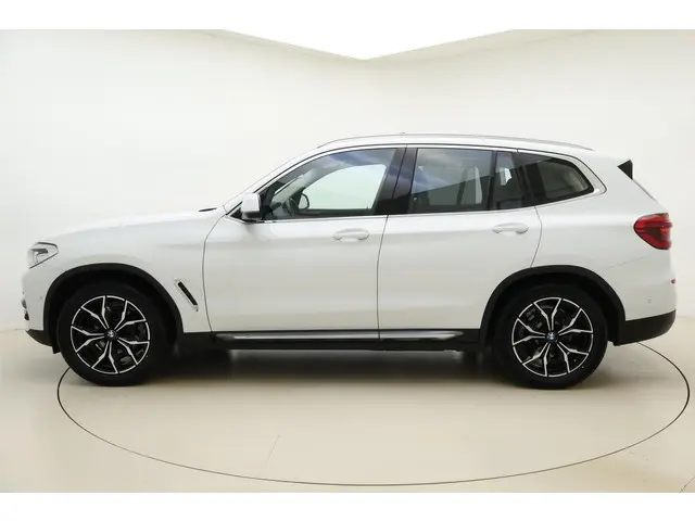 BMW X3 xDrive20i High Executive 2021 Benzine 5
