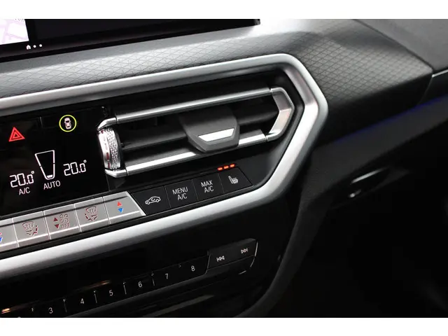 BMW X4 xDrive20i m Sport 2022 Benzine 23